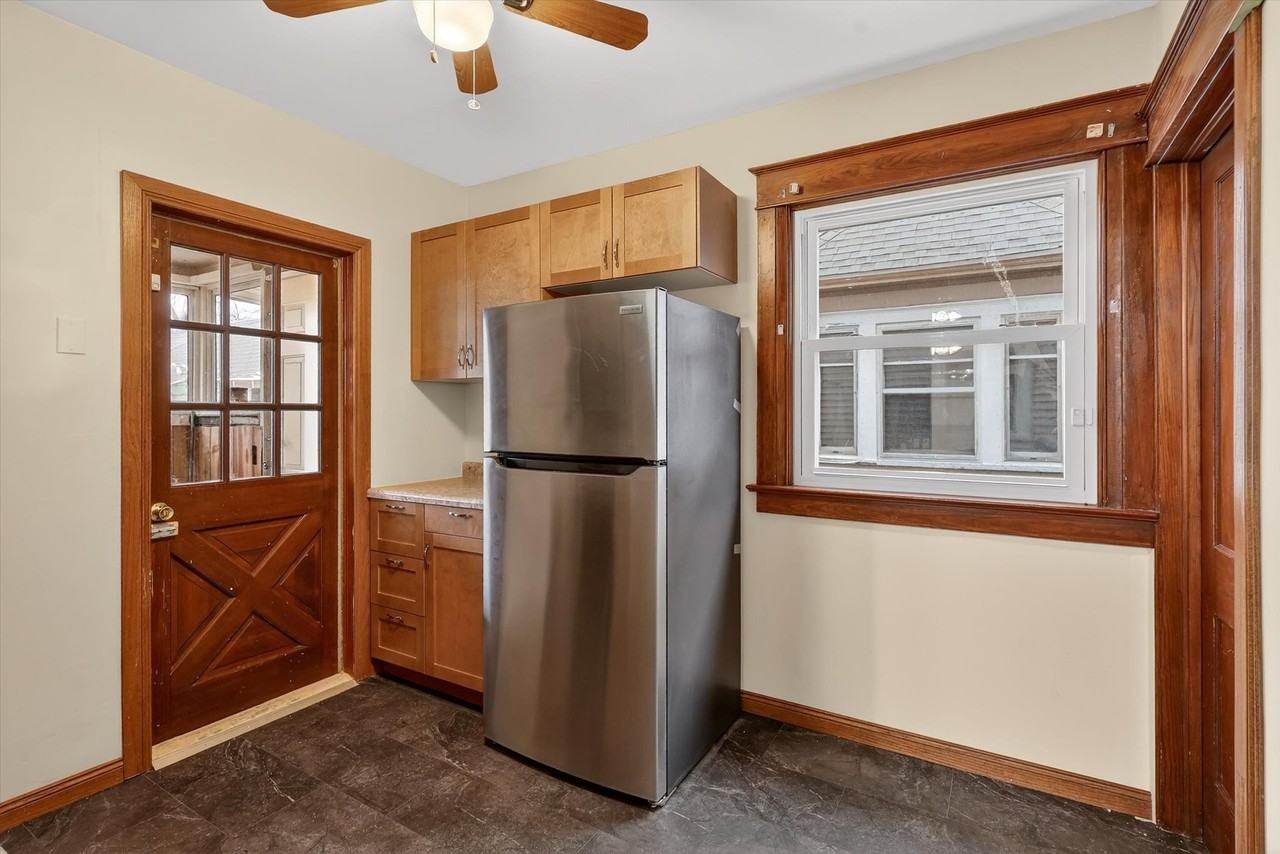 1102 Clark St #NA - Photo 7 of 12
