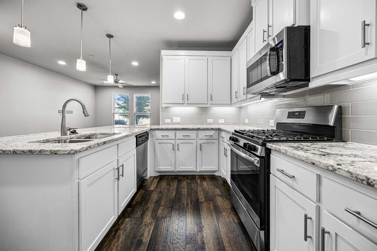 1217 Pebblebrook Dr #1217 - Photo 3 of 19
