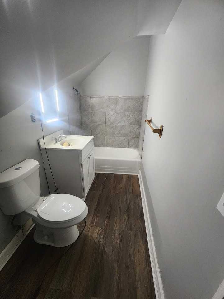 3221 Gilbert Ave #5 - Photo 3 of 14