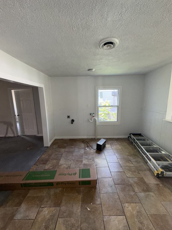 13 Marilyn Ln #NA - Photo 7 of 42
