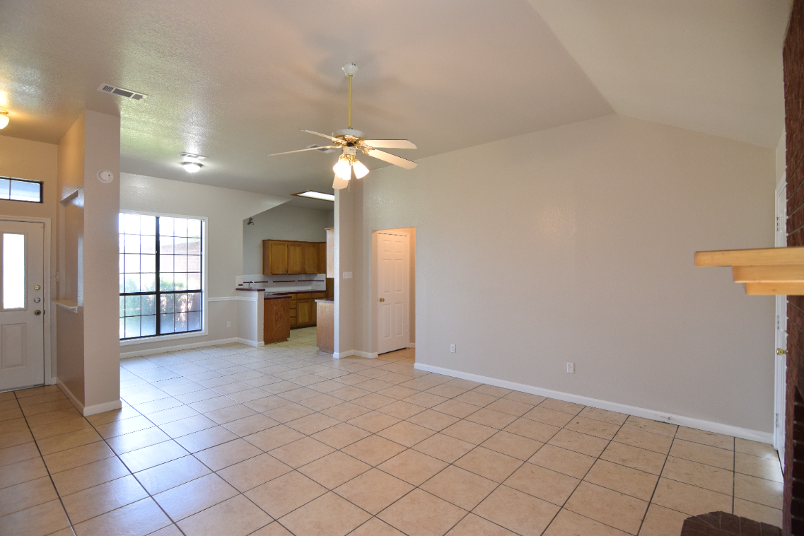 3817 Sawtooth Dr #NA - Photo 6 of 19