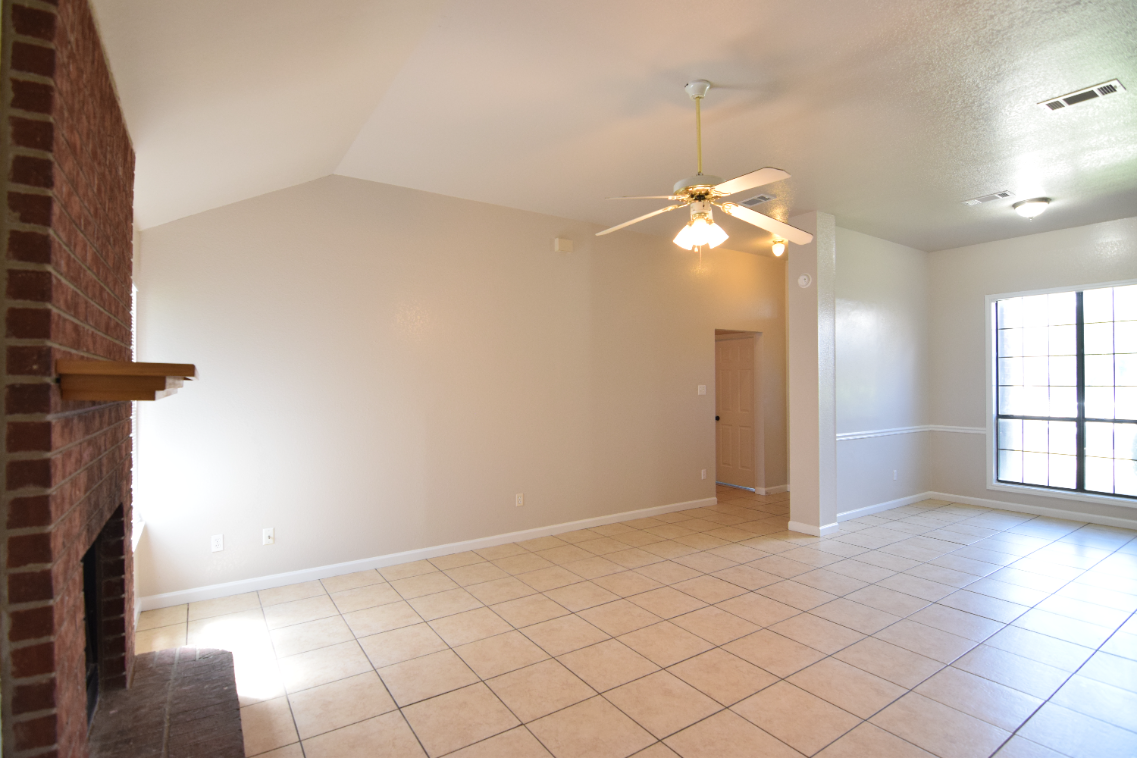 3817 Sawtooth Dr #NA - Photo 7 of 19
