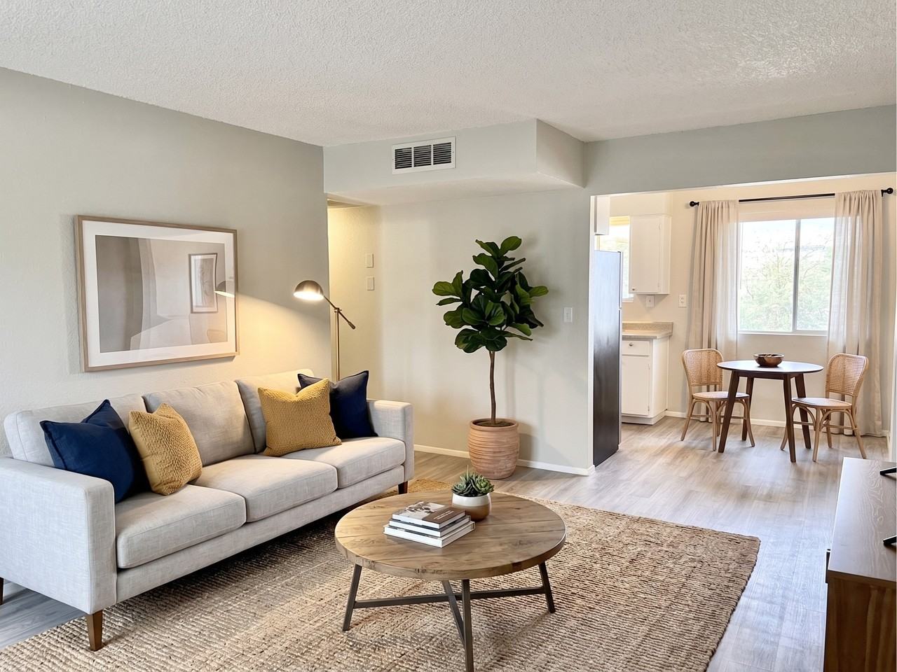 3031 N 36th St #25 - Photo 4 of 26
