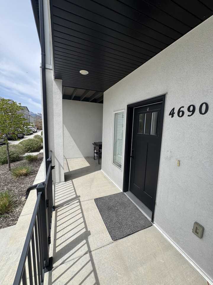 4690 W Talavera Way - Photo 3 of 25