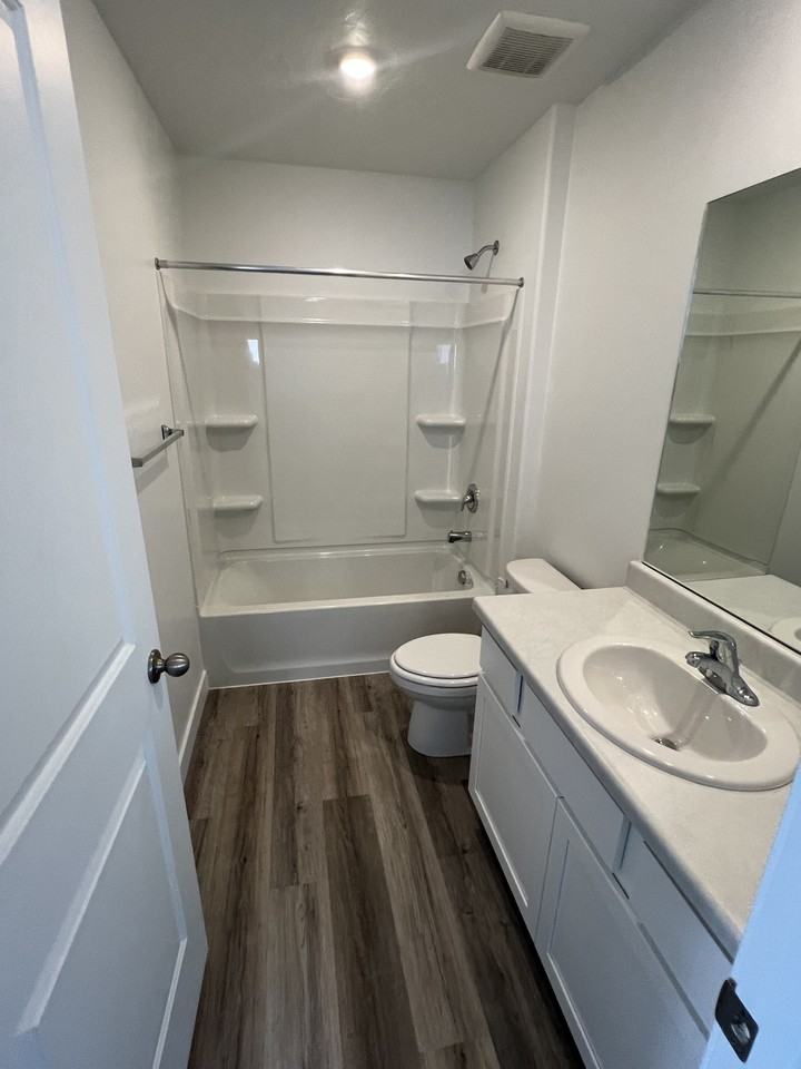 1868 N Blue Iris Ave - Photo 6 of 22