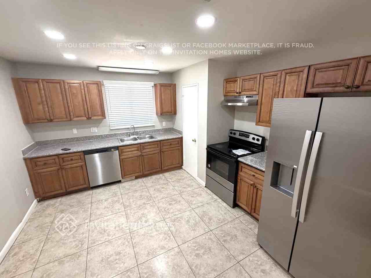 5318 W Windsor Ave - Photo 5 of 15