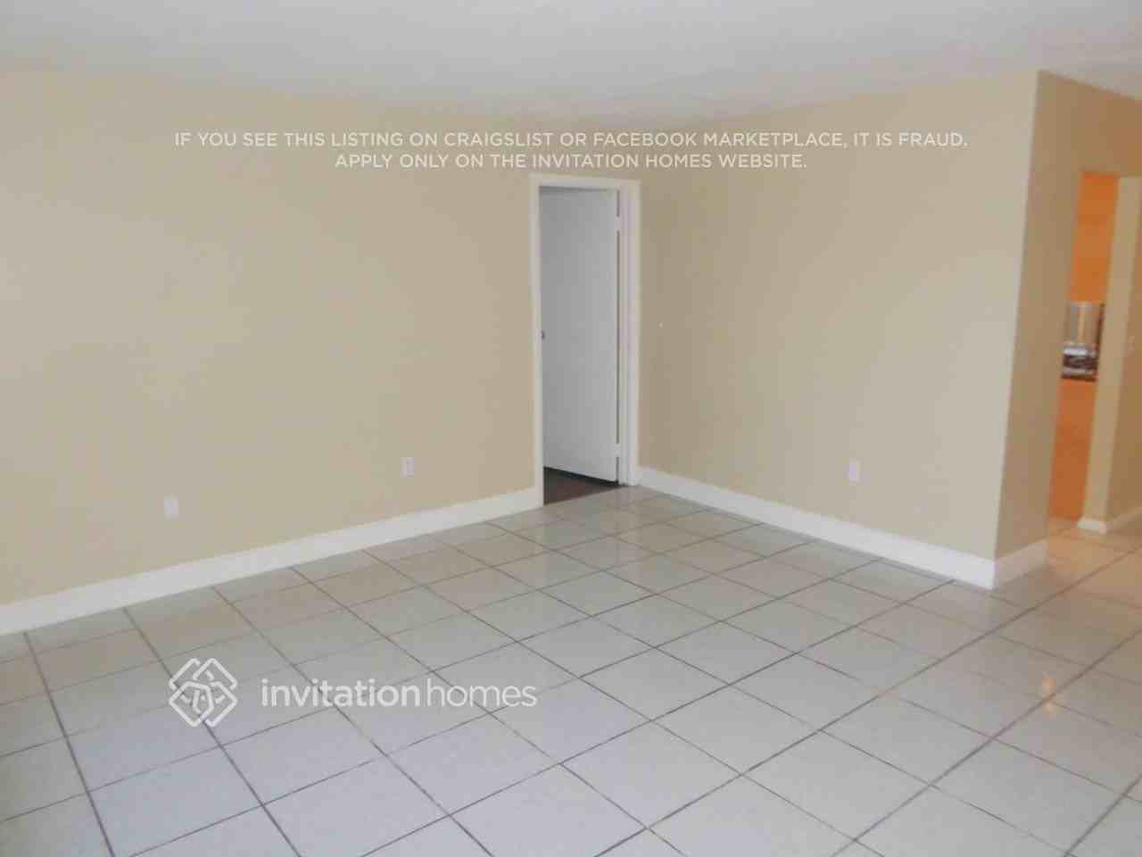 11650 Nw 31st St - Photo 4 of 14