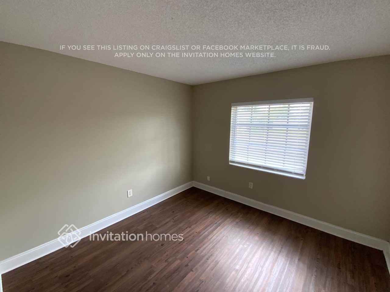 11143 Mustang St - Photo 6 of 13