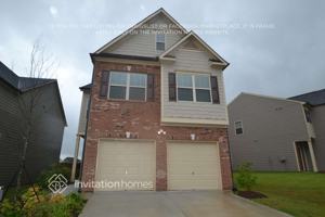 featured image of 3911 Lake Manor Way