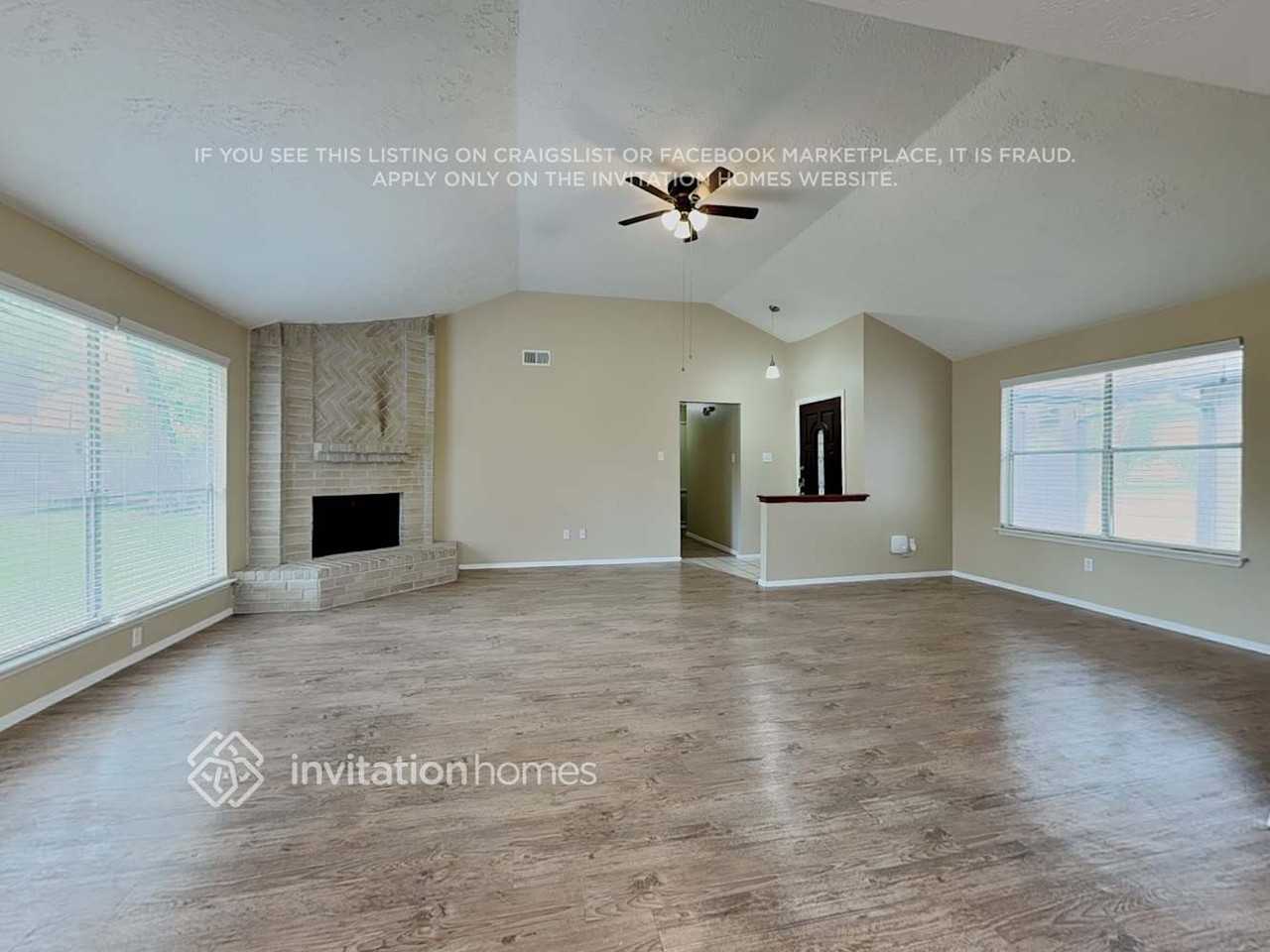 4815 Diehlwood Pl - Photo 4 of 19