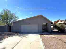 9410 N 54th Ave - Photo 1 of 1