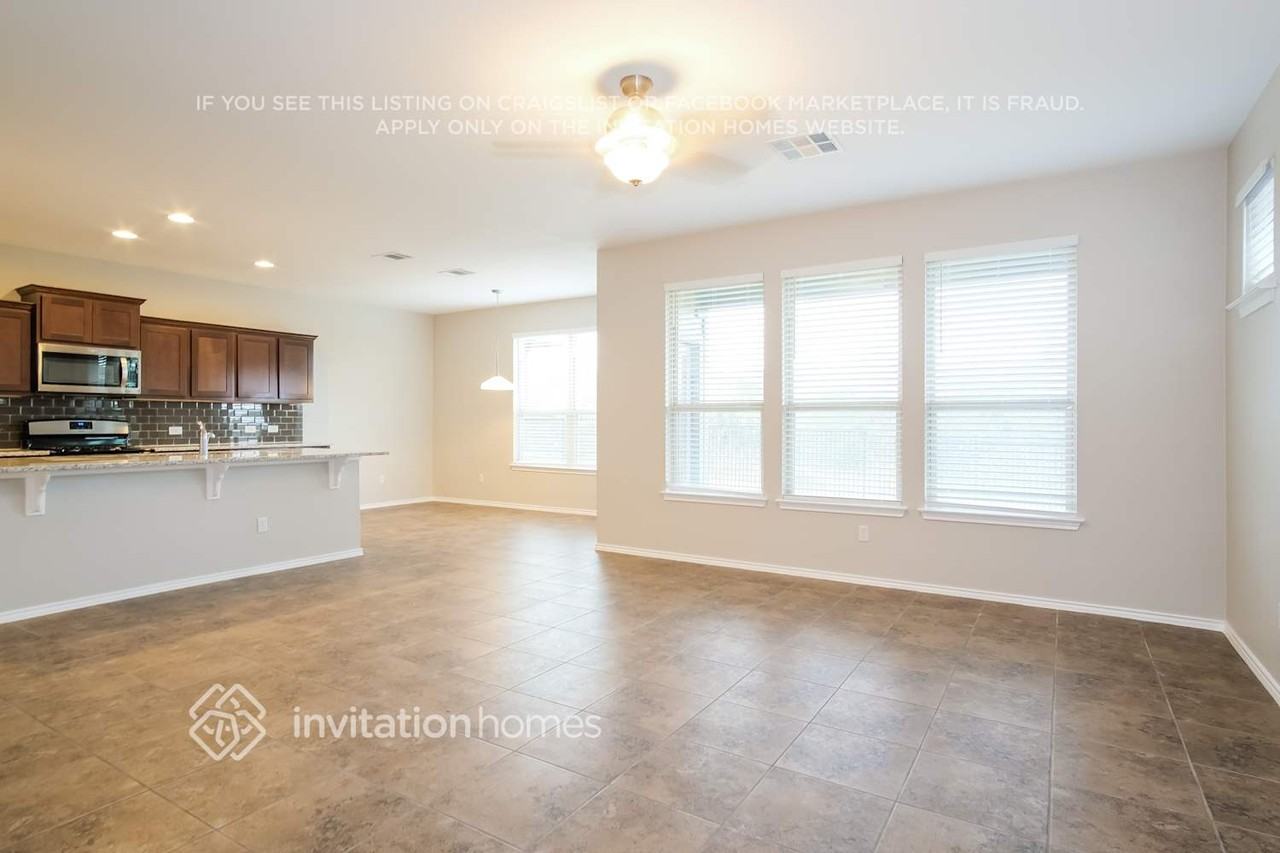 3651 Sandy Brook Dr #217 - Photo 3 of 14