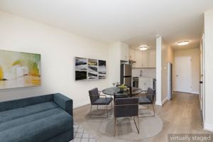 featured image of 429 Bellevue Ave