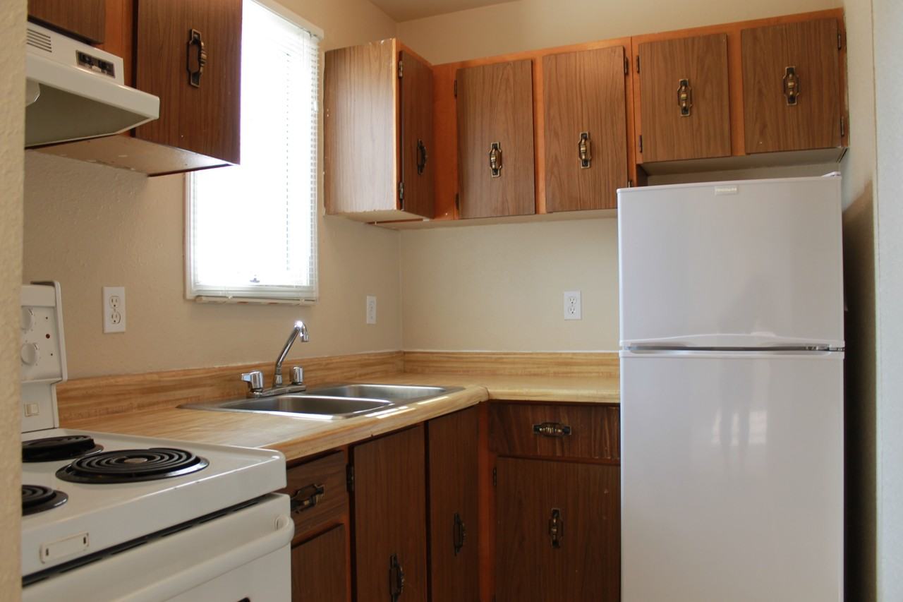 Willowbrook Townhomes - Photo 7 of 11