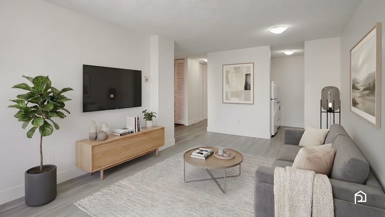The District Apartments - Photo 4 of 50