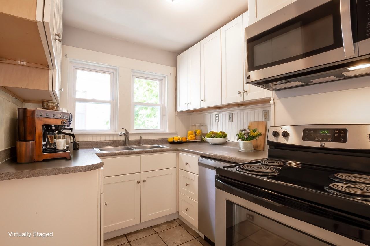 195 Sagamore St #B - Photo 4 of 12