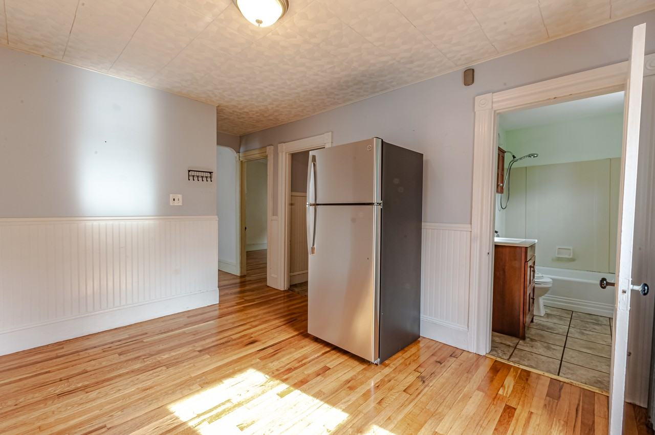 195 Sagamore St #B - Photo 6 of 12