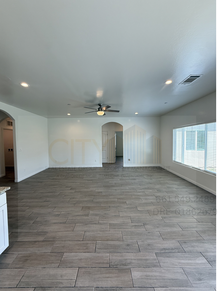 3915 Costa Del Sol Ln #1 - Photo 6 of 14