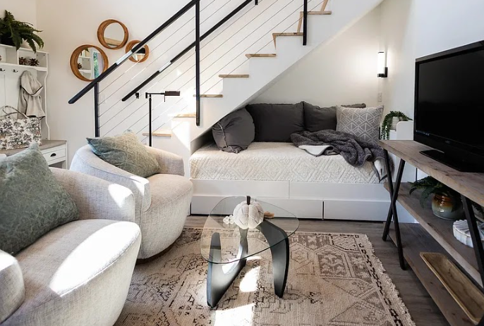 151 Clark #151 - Photo 4 of 16