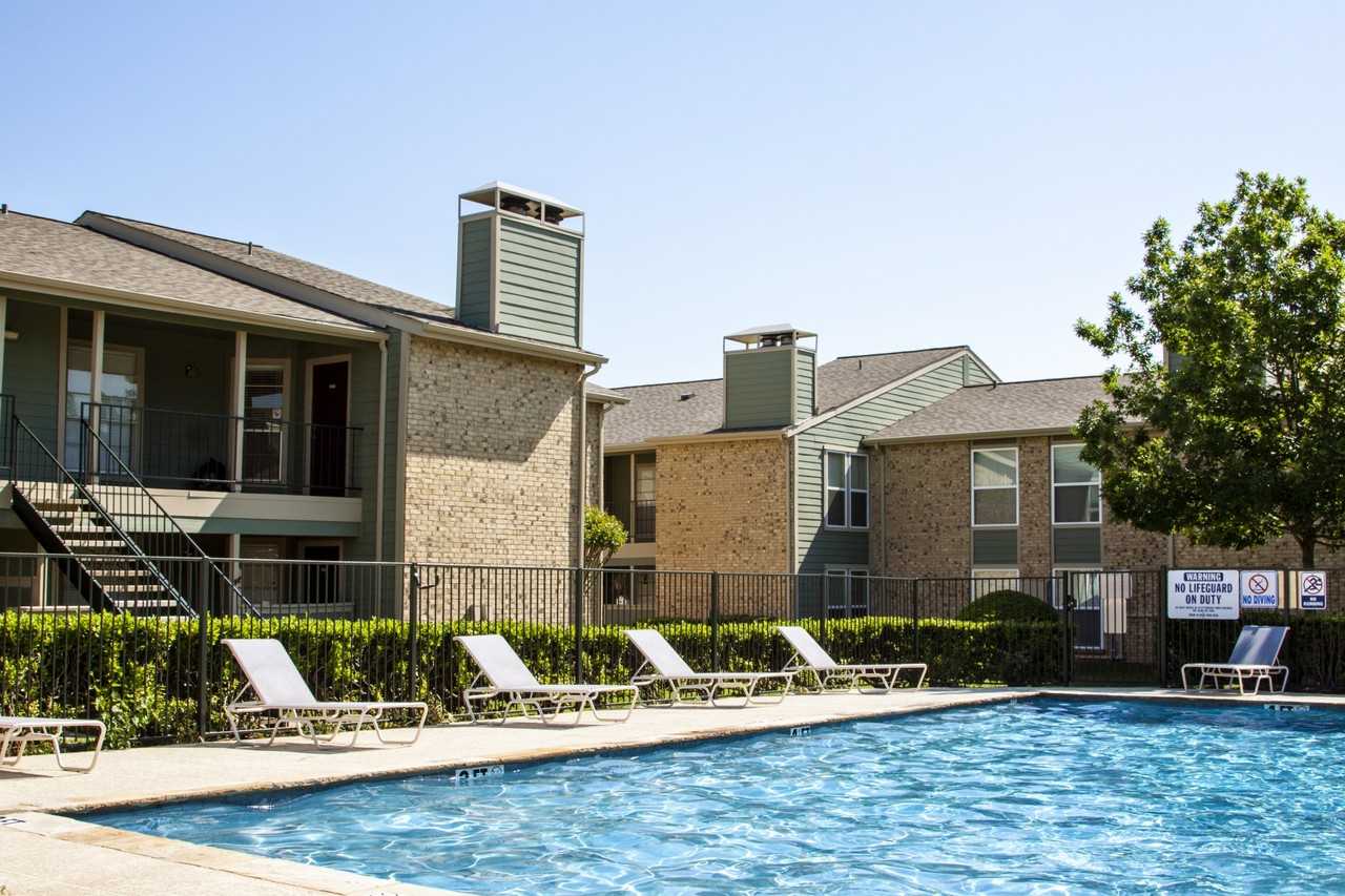 Coronado North Apartments - Photo 7 of 31