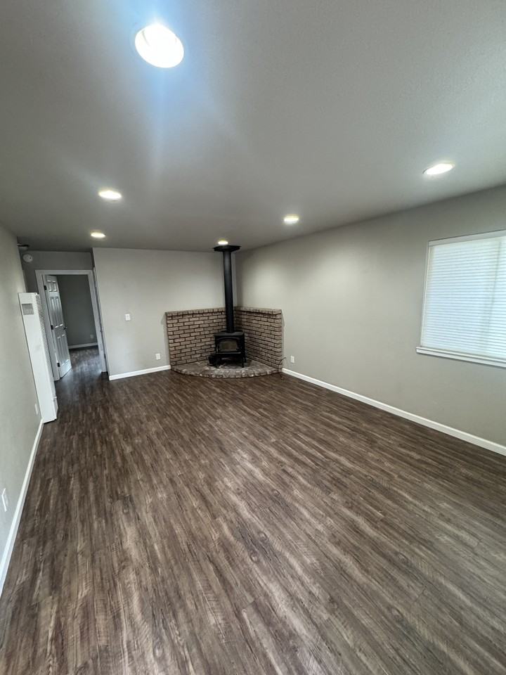 3462 Anne St #1 - Photo 2 of 17