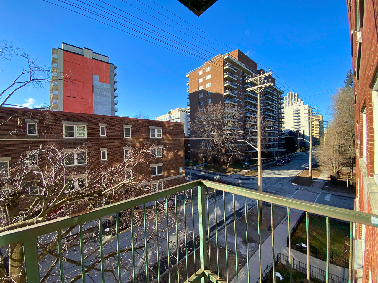 Sadler's Court Apartments - Photo 2 of 41