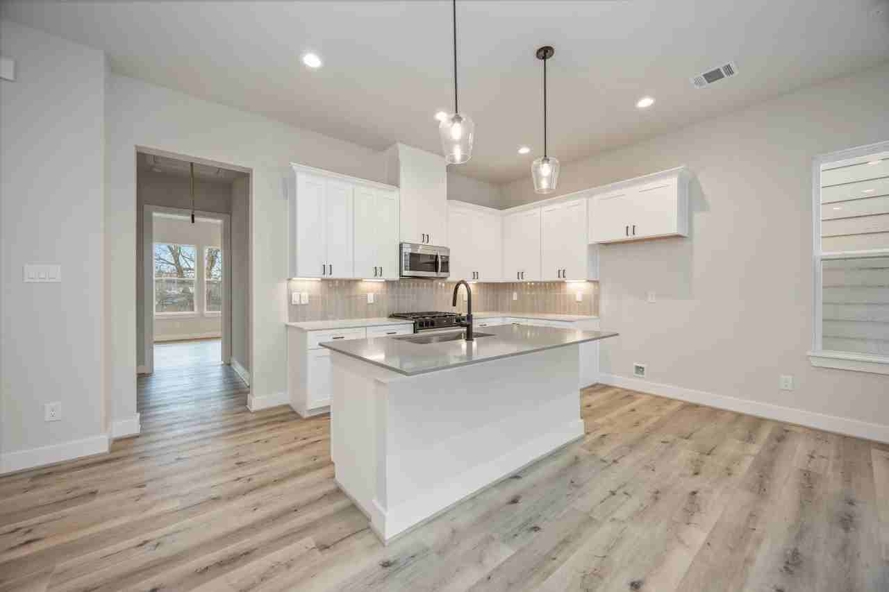 6110 De Campo St - Photo 2 of 17