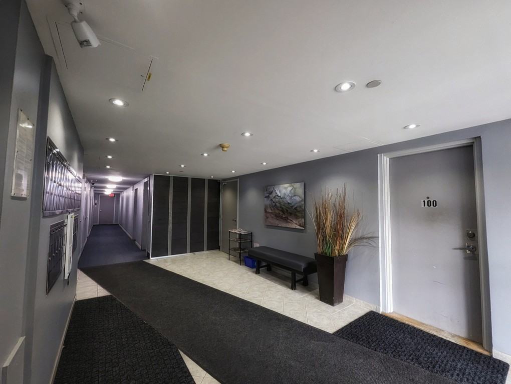 Bradford Apartments - Photo 3 of 4