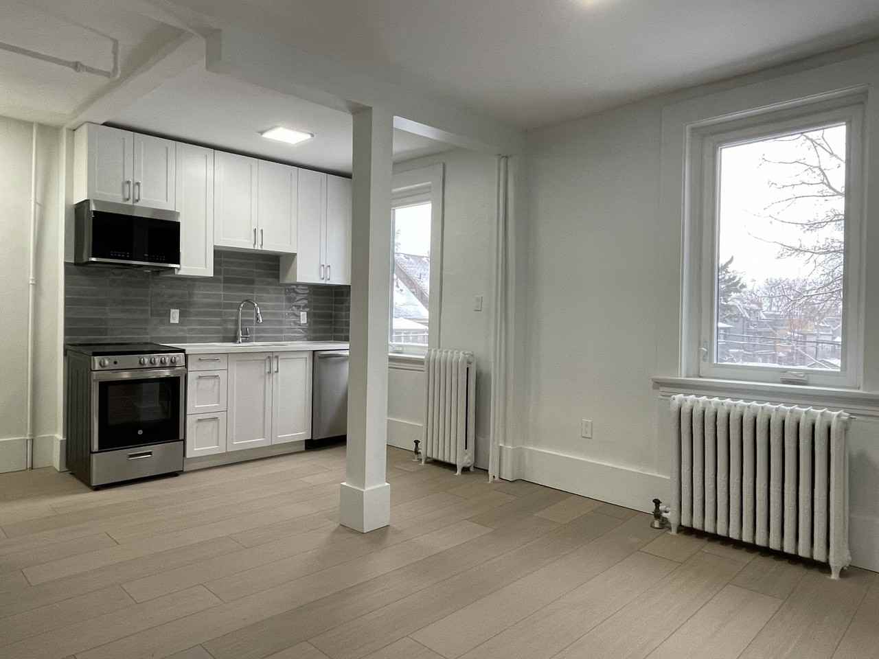 310 Roncesvalles Avenue - Photo 4 of 15