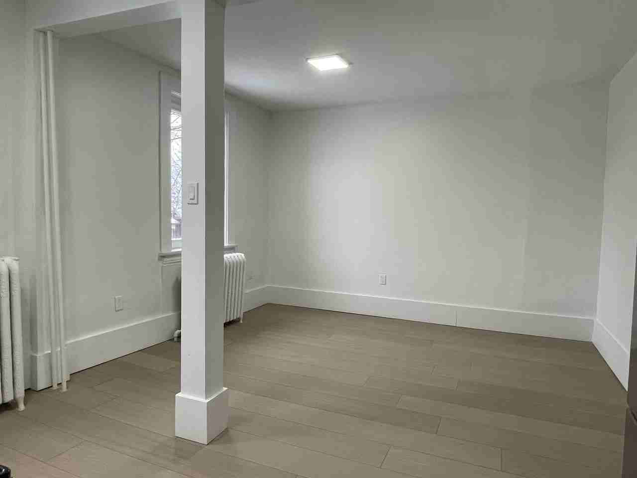 310 Roncesvalles Avenue - Photo 5 of 15