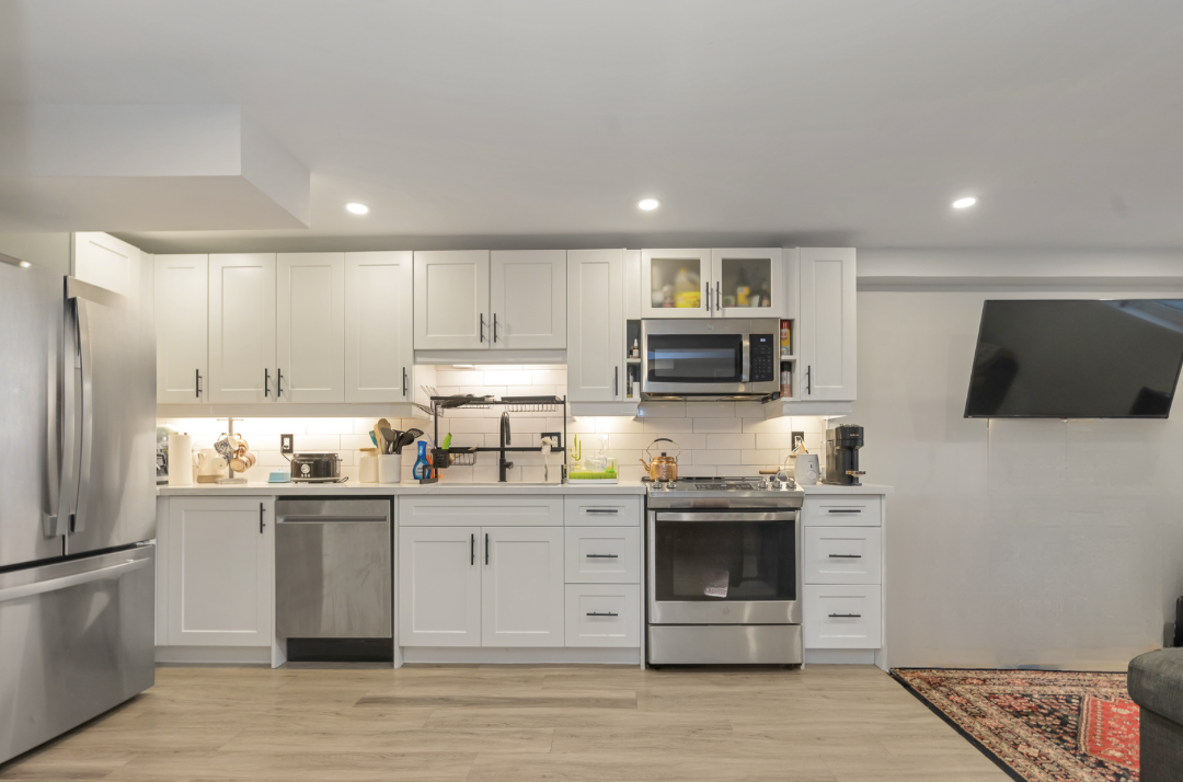 91 Ottaway Ave, Barrie, ON L4M 2X1, Canada - Photo 3 of 9