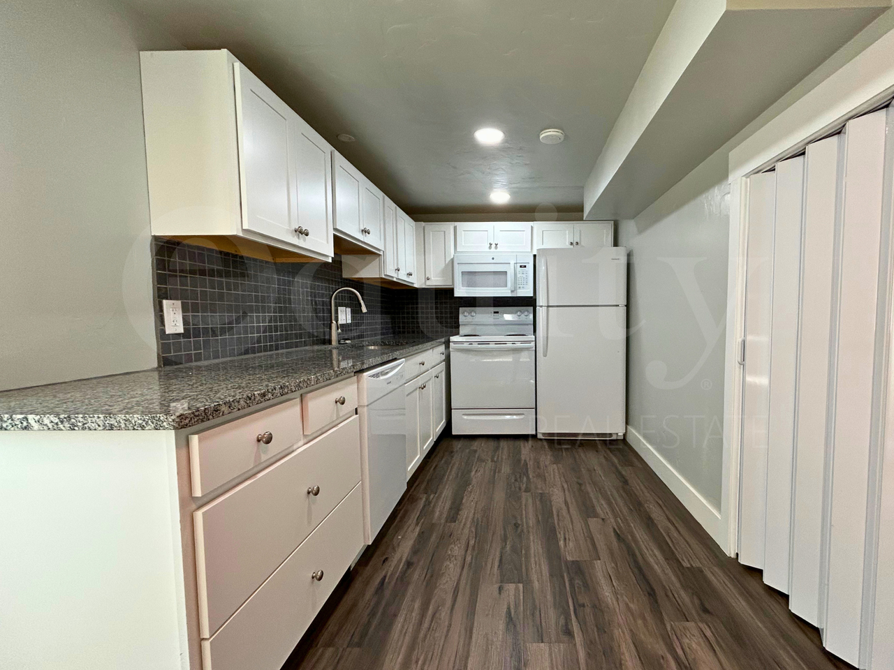 555 S 330 E #2 - Photo 7 of 18