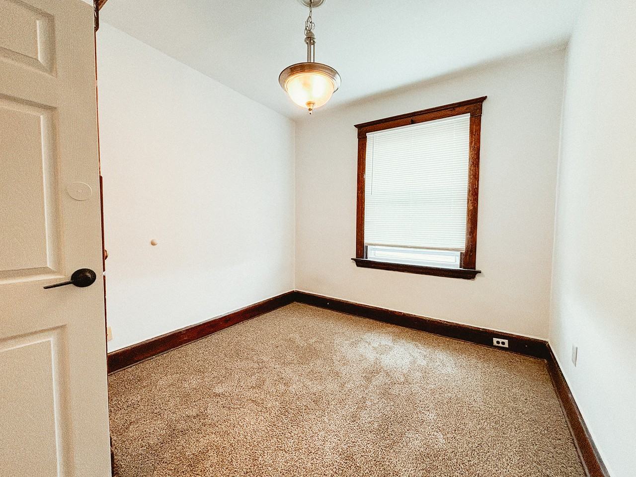 3550 Woodburn Ave #1 - Photo 6 of 10