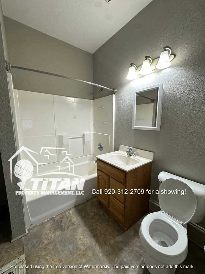 426 W 9th Ave #1 - Photo 7 of 11