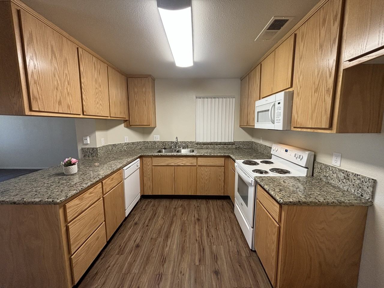 3500 Shawnee Dr #B - Photo 3 of 21