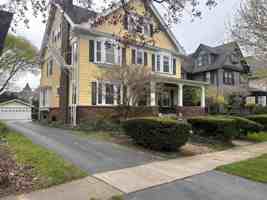 featured image of 15 Vick Park A #DN