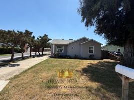 featured image of 893 E Academy Ave #1