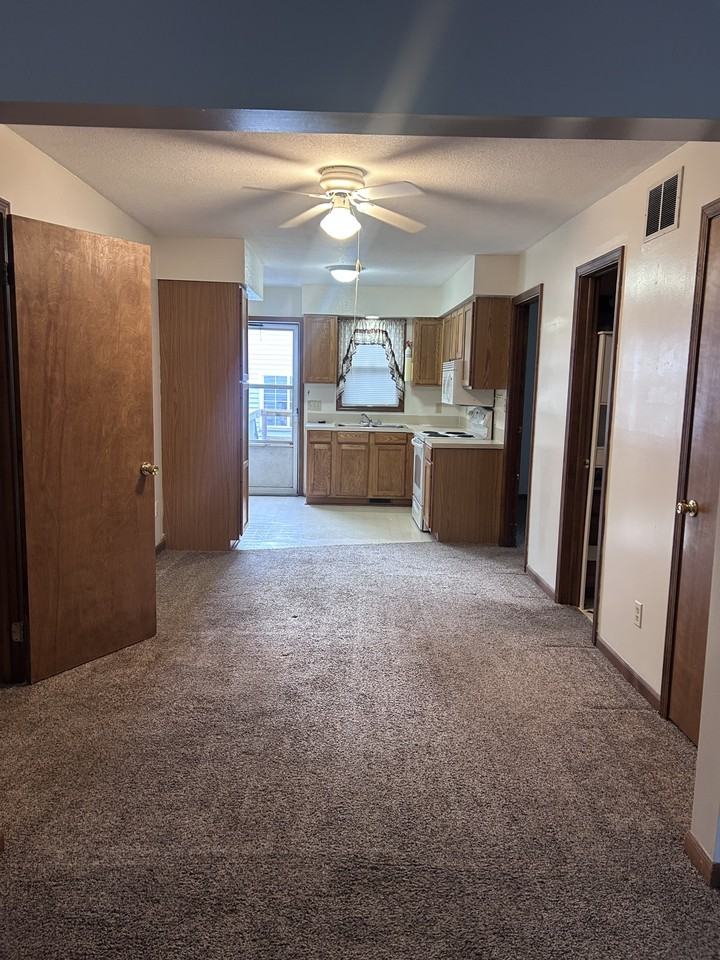 2676 S Isabella Rd #1 - Photo 2 of 23