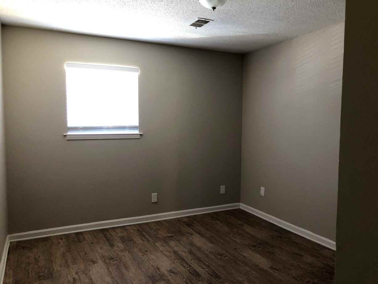 6354 Shannon Pkwy #1 - Photo 5 of 9