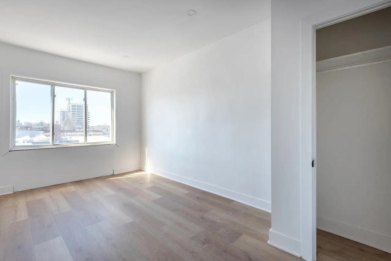 7246 Avenue Champagneur - Photo 5 of 12