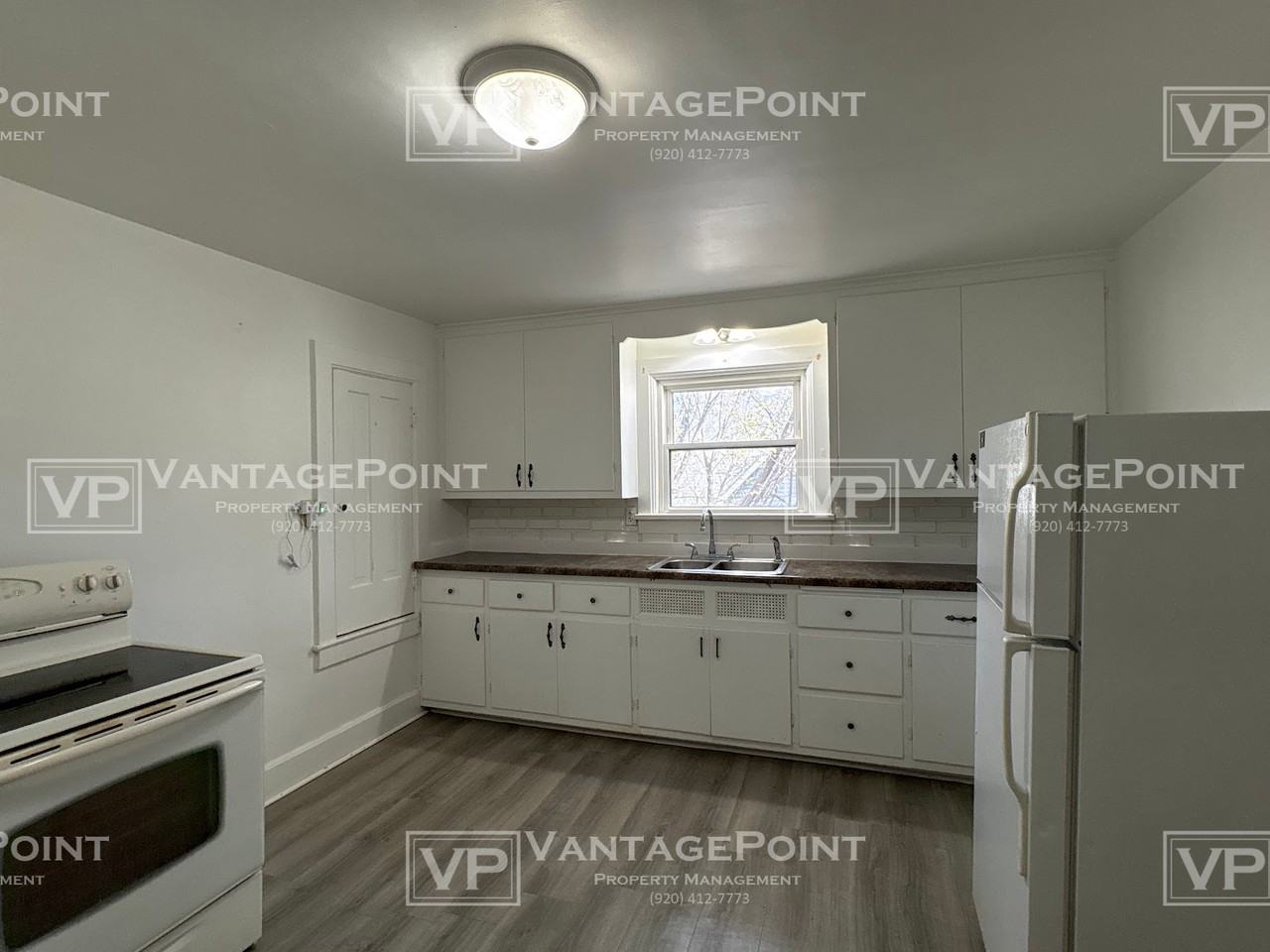 836 11th Ave #836 - Photo 2 of 13