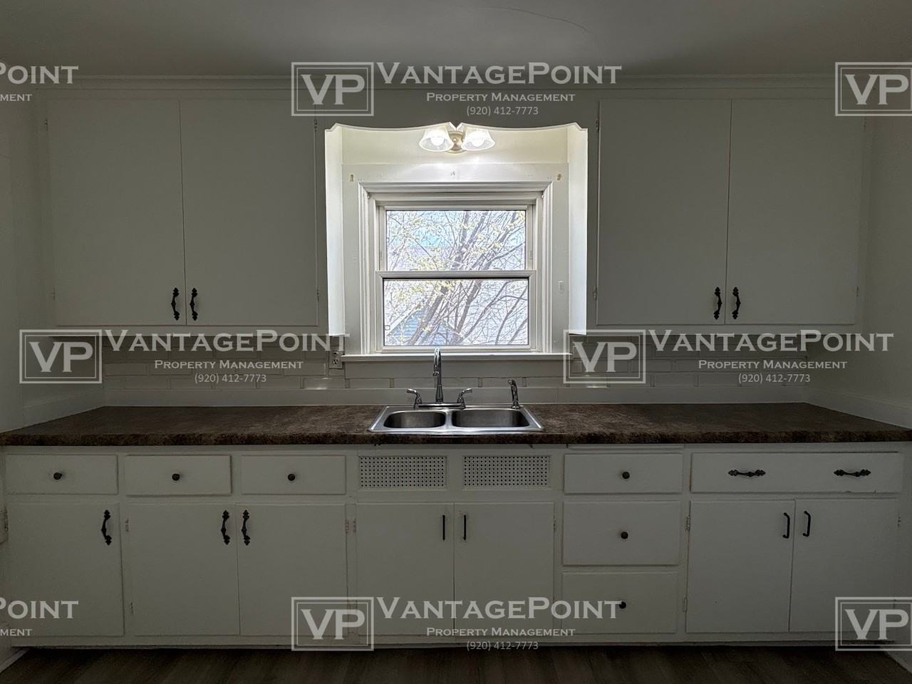 836 11th Ave #836 - Photo 4 of 13