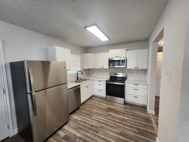 ROAMINGRES - 2334 Butler Drive #1 - Photo 2 of 10