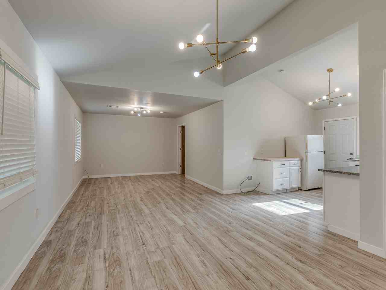 1400 Alan Ln #1 - Photo 4 of 32