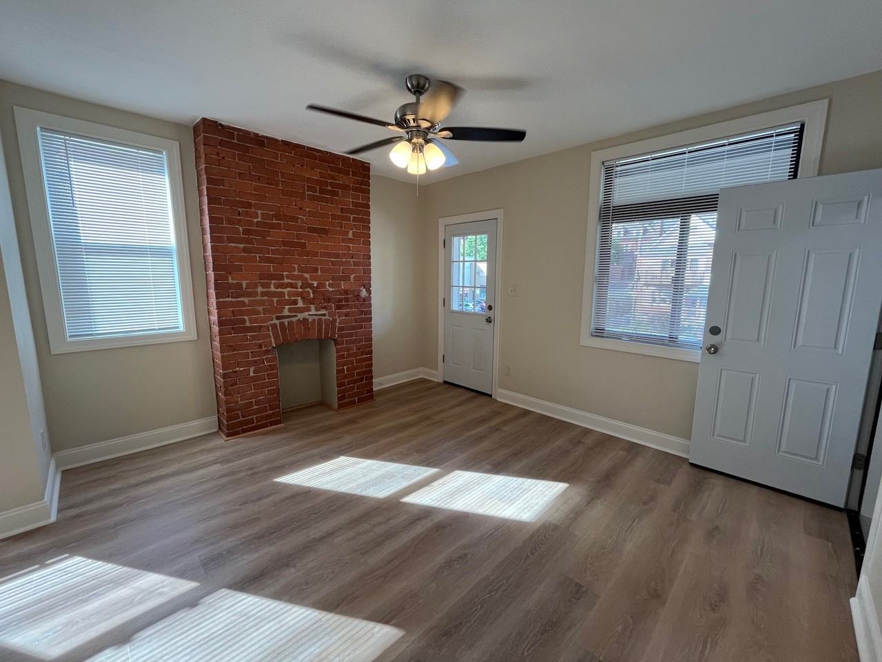5912 Bryant St #2 - Photo 7 of 25