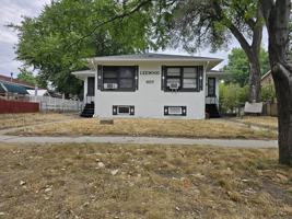 featured image of 429 S 4th St #3