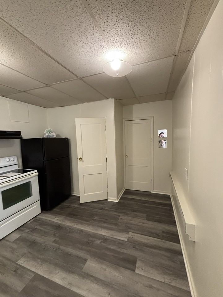 1036 Fillmore - 1M #1M - Photo 3 of 10