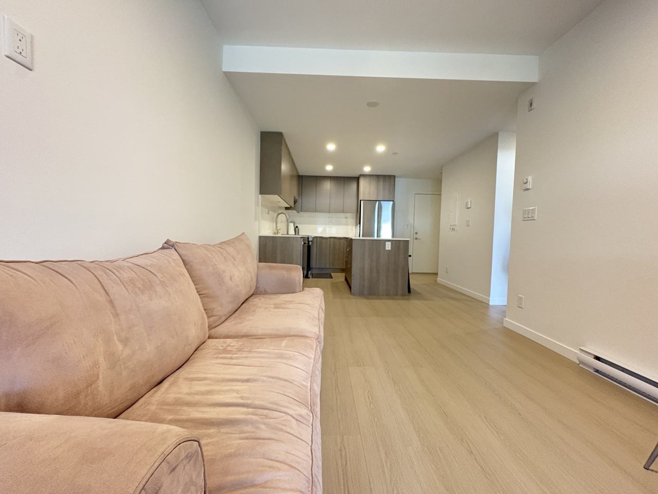 13968 Laurel Dr #330 - Photo 6 of 10