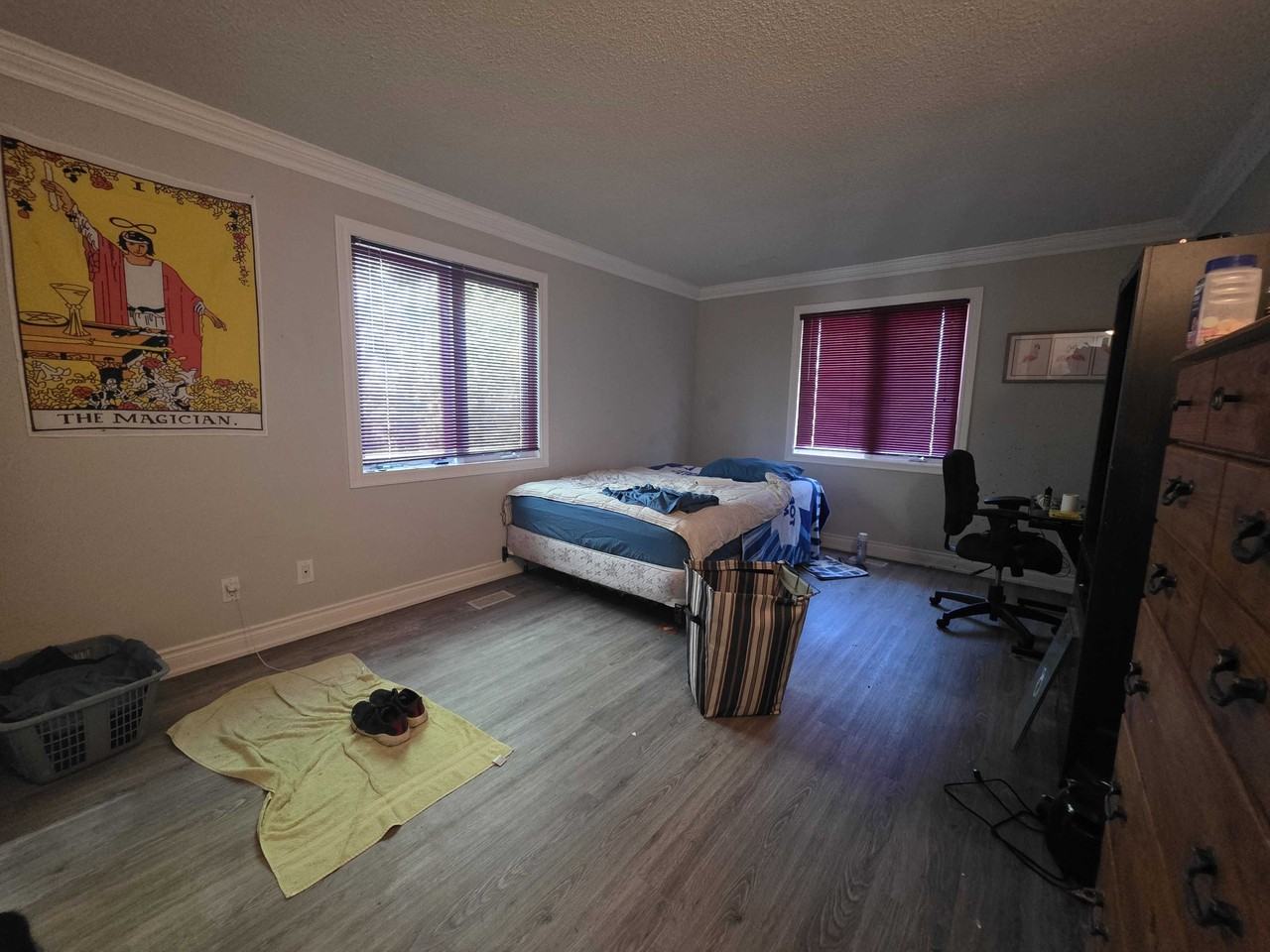 972 Killarney Cres #1 - Photo 7 of 10