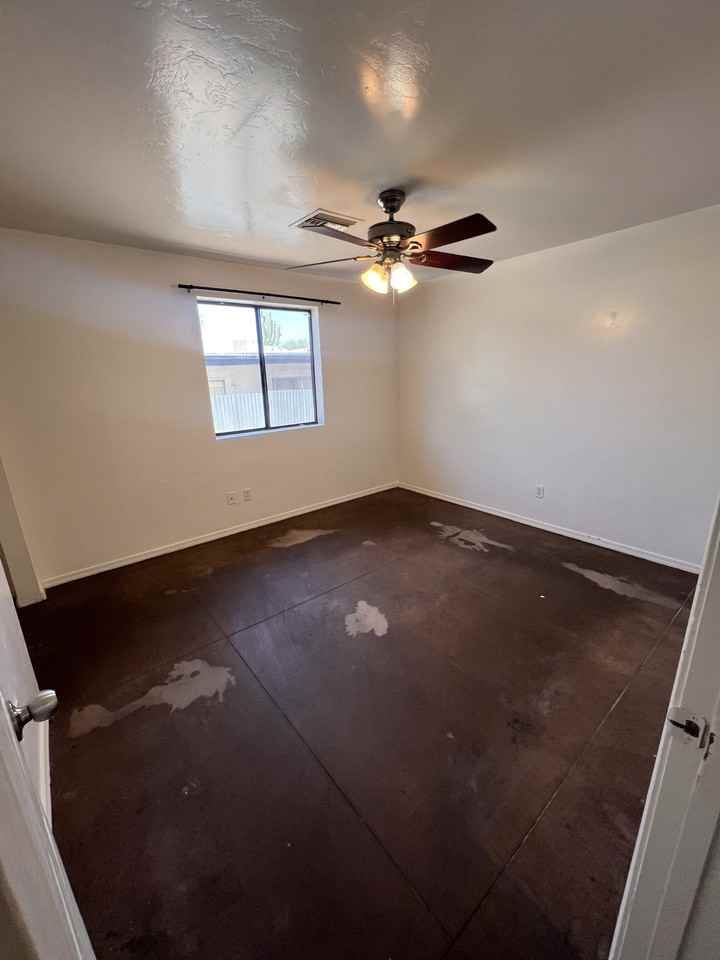 1310 N Catalina Ave #1 - Photo 6 of 11